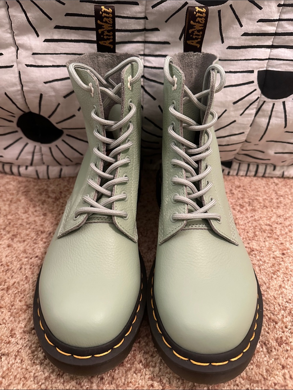 Dr Martens Size 8 Women’s Boots 1460 Pascal Brand New